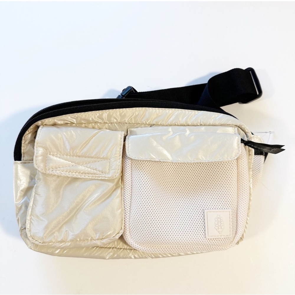 Free People NWOT Courtside Cargo Nylon Sling Crossbody Fanny Bag